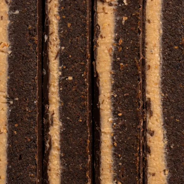 Шоу-бокс шоколадних батончиків "Hazelnut + Salt" фото